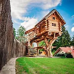 Tworzowka - Ekskluzywne W Gorach Zabnica