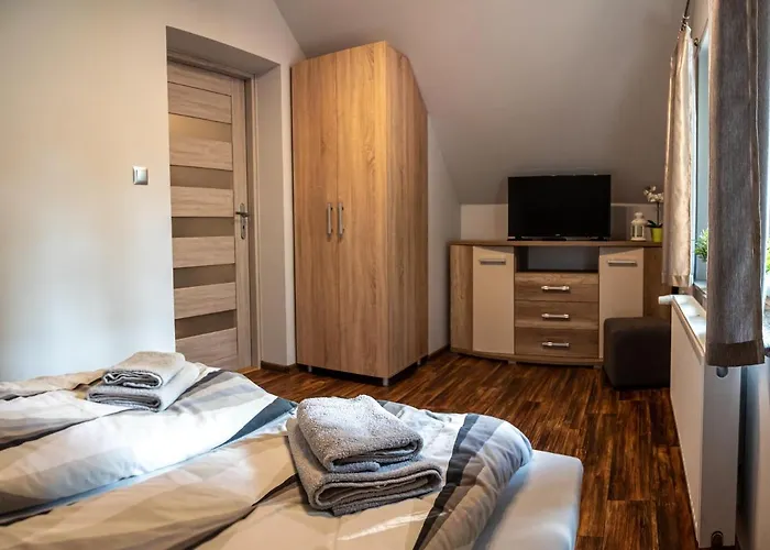 Orman Evi Tworzowka - Ekskluzywne W Gorach Zabnica