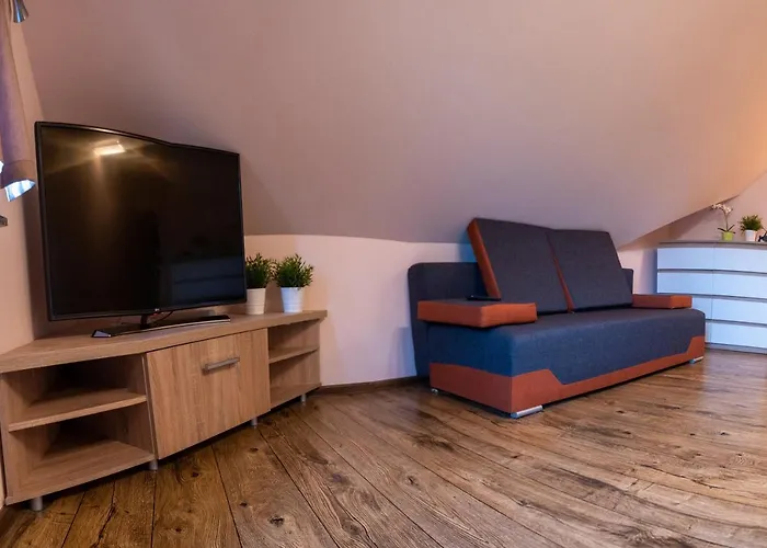 Tworzowka - Ekskluzywne W Gorach Orman Evi Zabnica